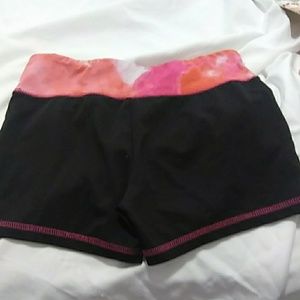 A matching shirt and shourts